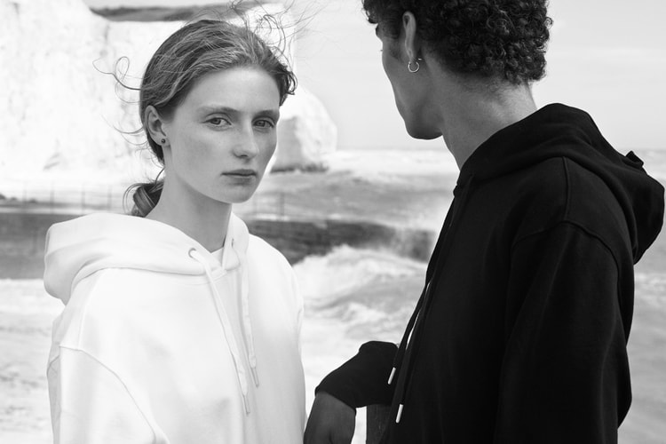 당신의 옷장에서 일 순위가 될 에이카 화이트의 2017 SS 컬렉션