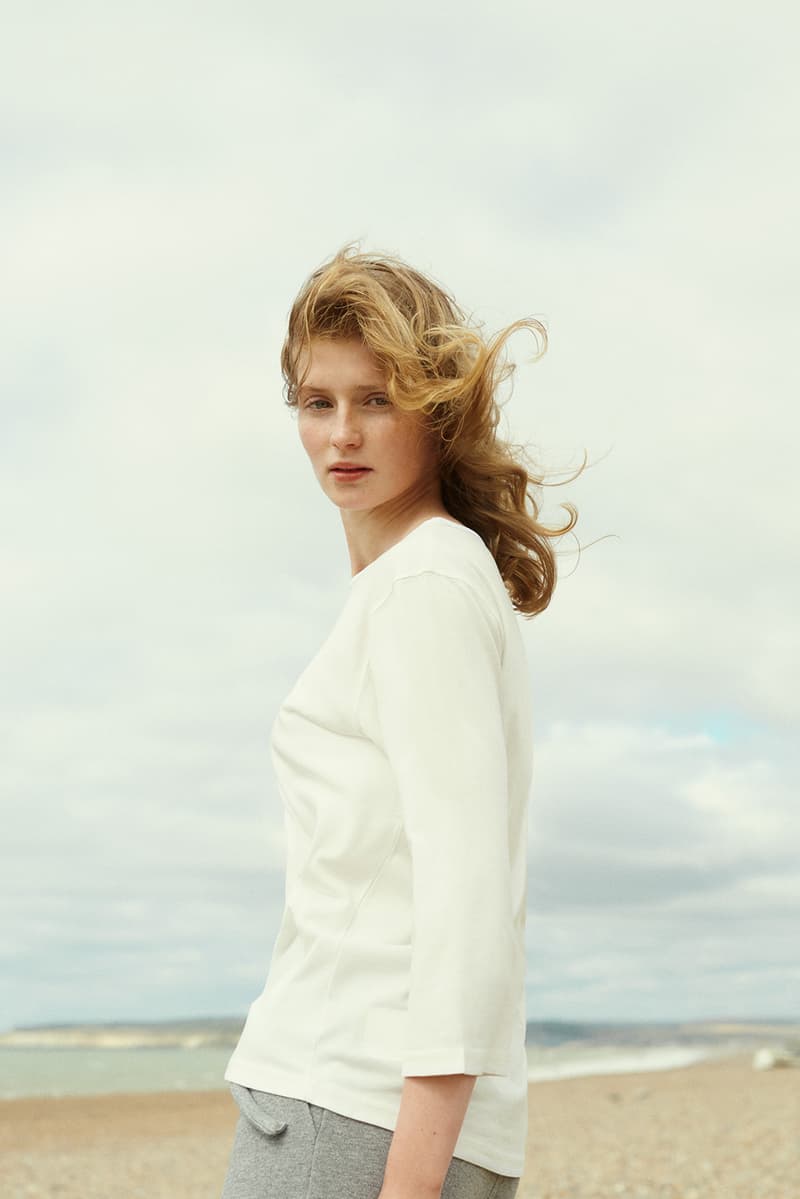 에이카 화이트 2017 SS 컬렉션