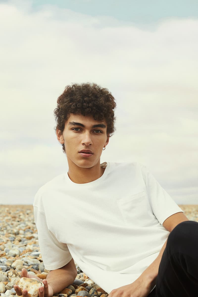 에이카 화이트 2017 SS 컬렉션