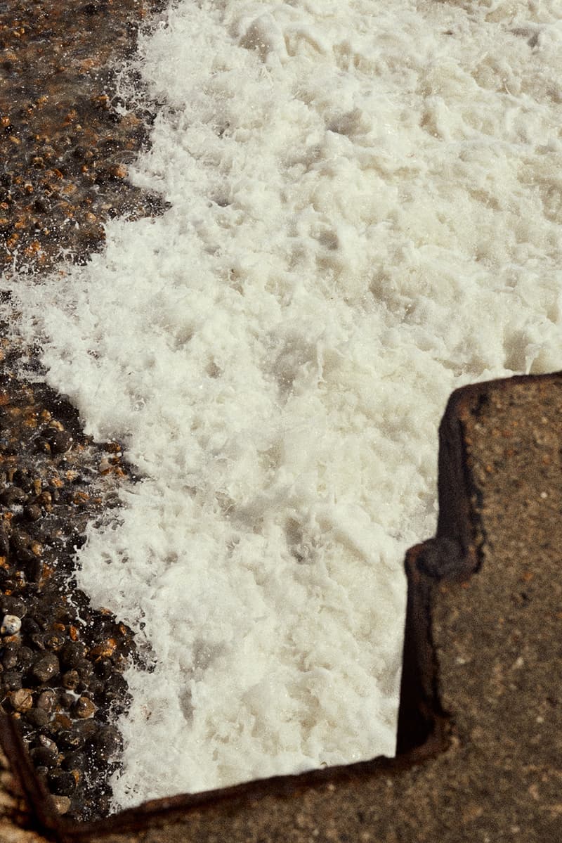 에이카 화이트 2017 SS 컬렉션