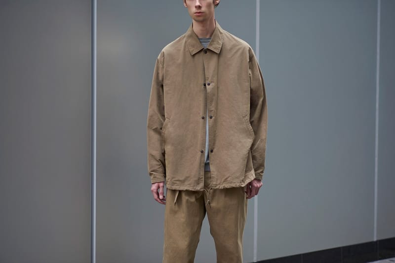 안온한 분위기의 코모리 2017 SS 컬렉션