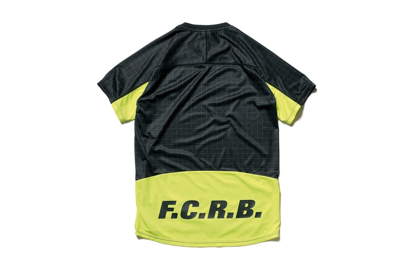 소프넷 F.C.R.B. 2017 봄, 여름 컬렉션 제품 사진