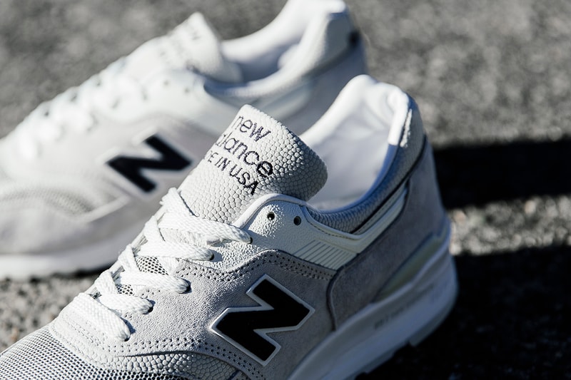 뉴발란스 M997 "오프 화이트" 2017