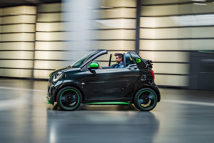 똑 부러진 꼬마 자동차, 스마트 포 투 일렉트로닉 드라이브 출시