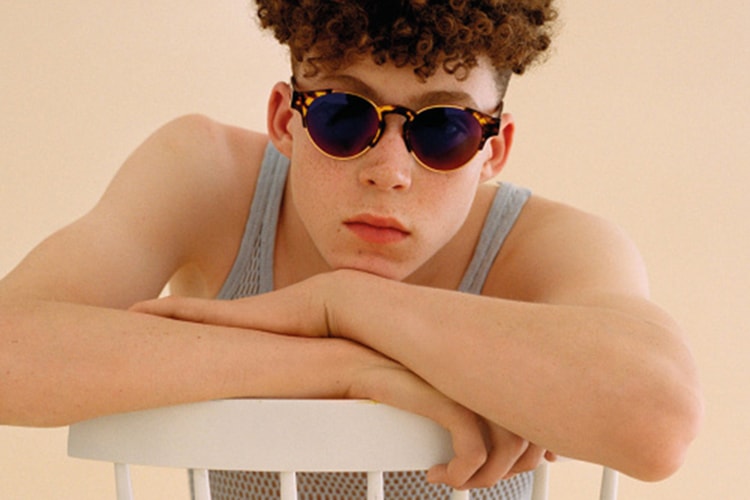 현대적인 감각, 레트로슈퍼퓨처 2017 봄 아이웨어