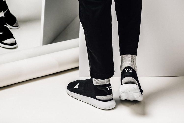 우주선을 닮은 Y-3 콰사 샌들