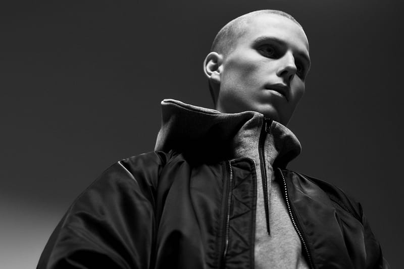 피어 오브 갓 '에센셜 컬렉션'