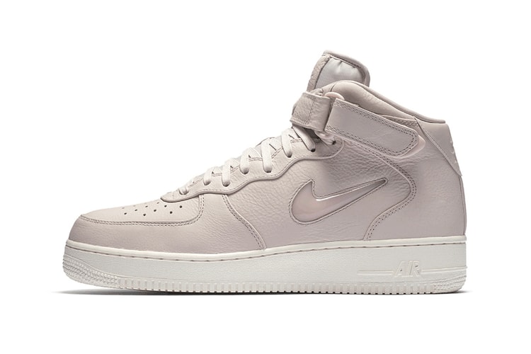 나이키가 회색을 고집하는 이유 네 가지