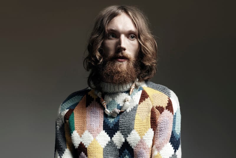 '비협력주의자'를 뮤즈 삼은 프라다 2017 FW 캠페인