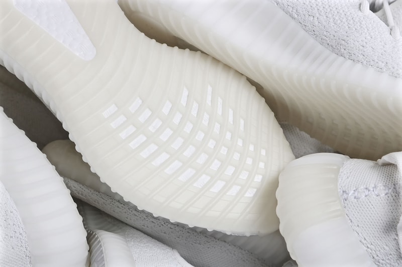 아디다스 이지 부스트 350 V2 '크림 화이트' 국내 판매처 2017 adidas originals yeezy boost cream white korean store list 2017