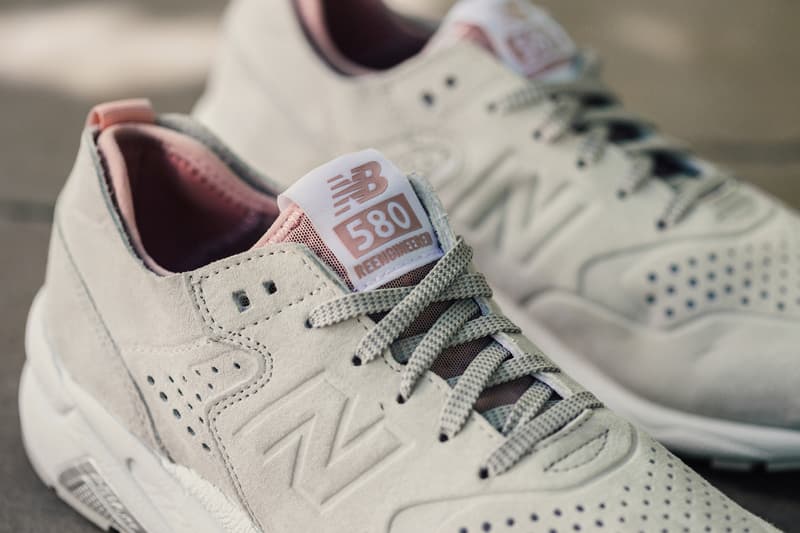 뉴발란스 MRT580DB 백장미 2017 new balance white rose