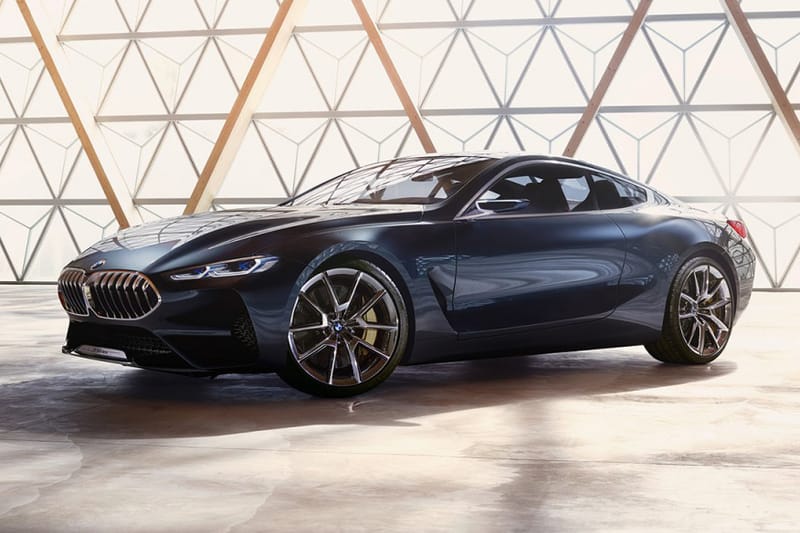 매끈한 자태의 BMW 2018 8시리즈 쿠페