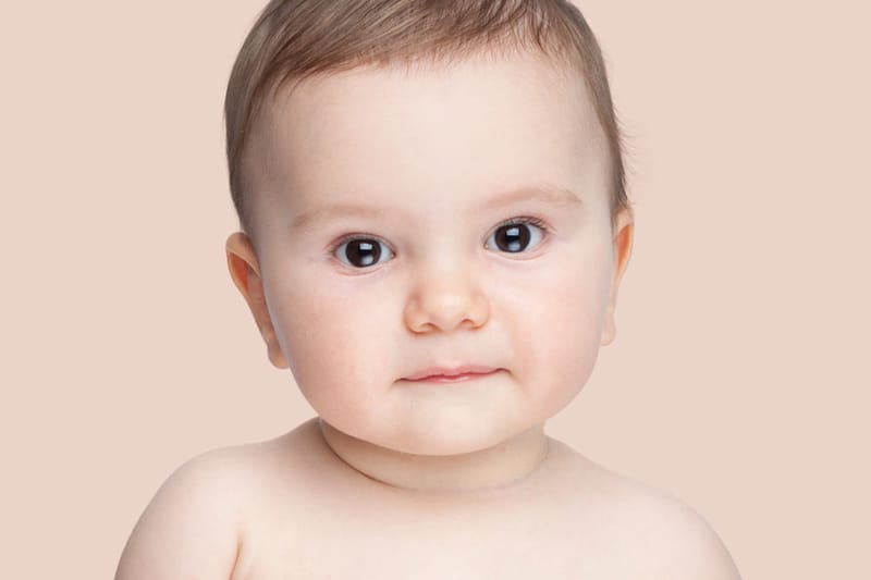 인종별 팬톤 컬러를 담은 포토그래퍼 알젤리카 다스의 '휴머나이' 시리즈