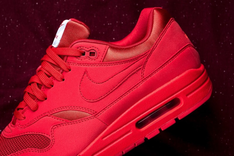 나이키 에어 포스 1 프리미엄 유니버시티 레드 Nike air force 1 premium university red