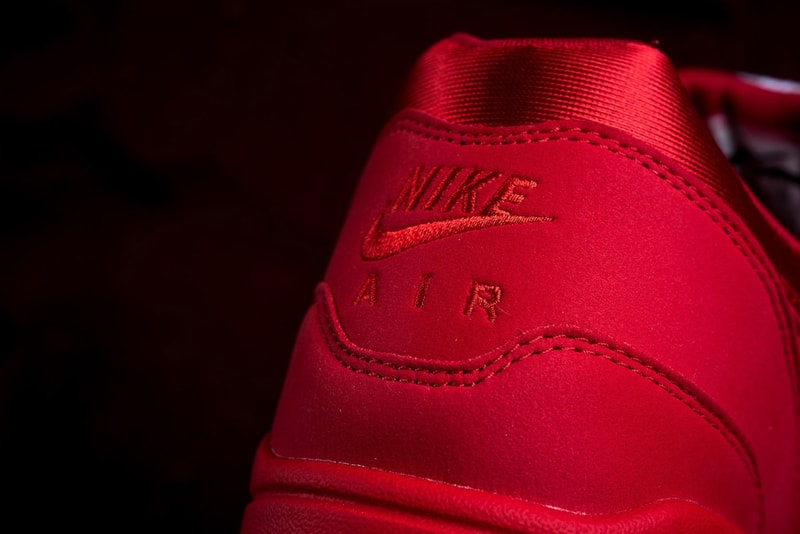 나이키 에어 포스 1 프리미엄 유니버시티 레드 Nike air force 1 premium university red