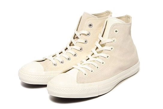 엔지니어드 가먼츠 x 컨버스 '짝짝이' 척테일러