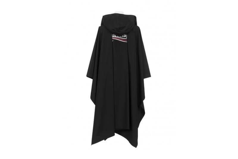발렌시아가 꼴레뜨 2017 협업 신발 판초 후드 Balenciaga Colette Collaboration Speed Trainers Poncho Hoodies