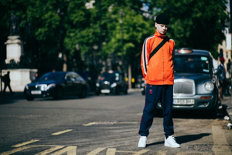 런던 컬렉션 맨즈 2018 봄 여름 패션위크 london fashion week mens spring summer street style lcm
