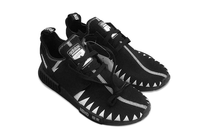 아디다스 오리지널스 x 네이버후드 NMD 샘플 유출