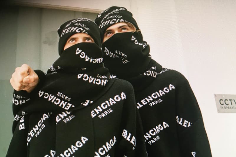 센스 발렌시아가 2017 가을 겨울 컬렉션 화보 SSENSE Balenciaga Fall Winter Collection Editorial