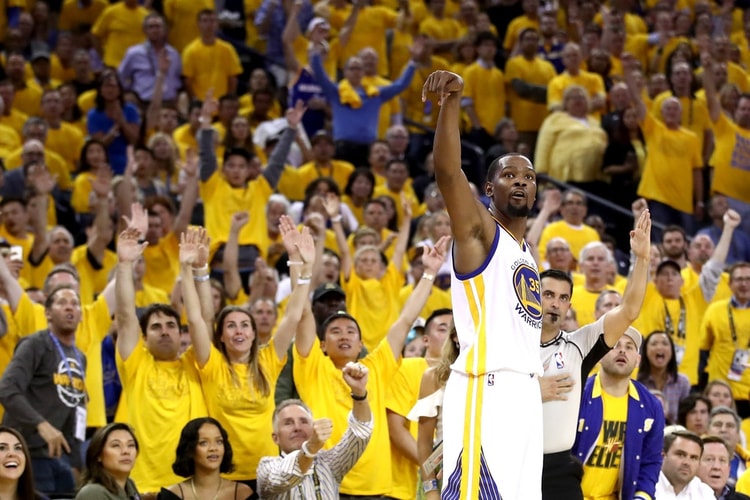 팀을 위해 연봉 삭감을 감수한 케빈 듀란트