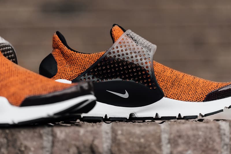 나이키 삭다트 SE '불탄 오렌지' 2017 nike sock dart se terra orange
