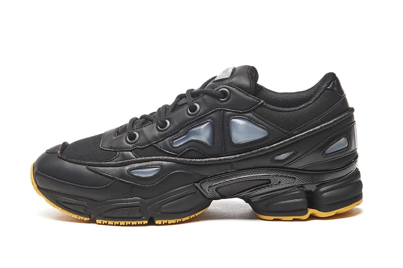 아디다스 라프 시몬스 2017 가을 겨울 컬렉션 디트로이트 러너 오즈위고 3 스탠 스미스 스피릿 Adidas Raf Simons Fall Winter Collection Detroit Runner Ozweego 3 Spirit Stan Smith