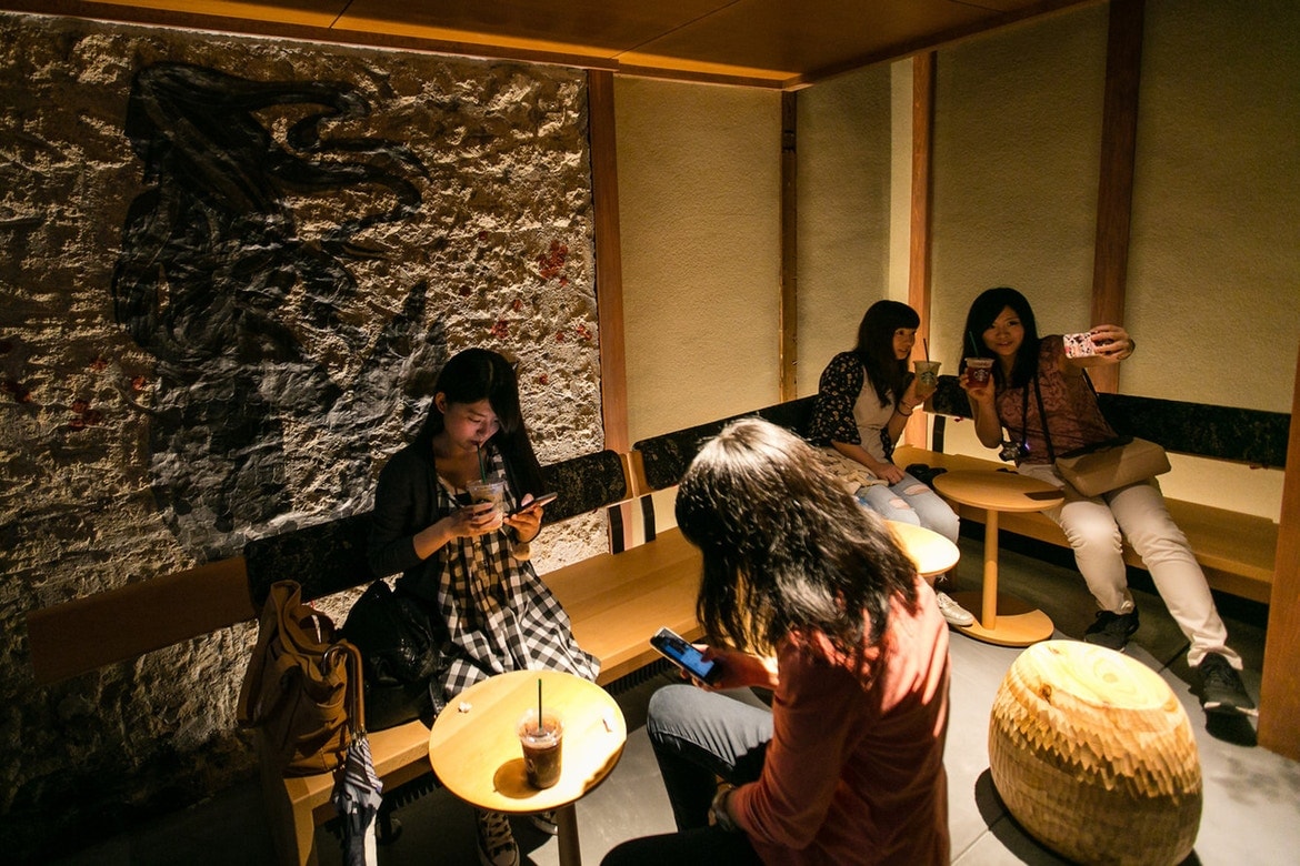 starbucks kyoto nineizaka yasaka tea house higashiyama 2017