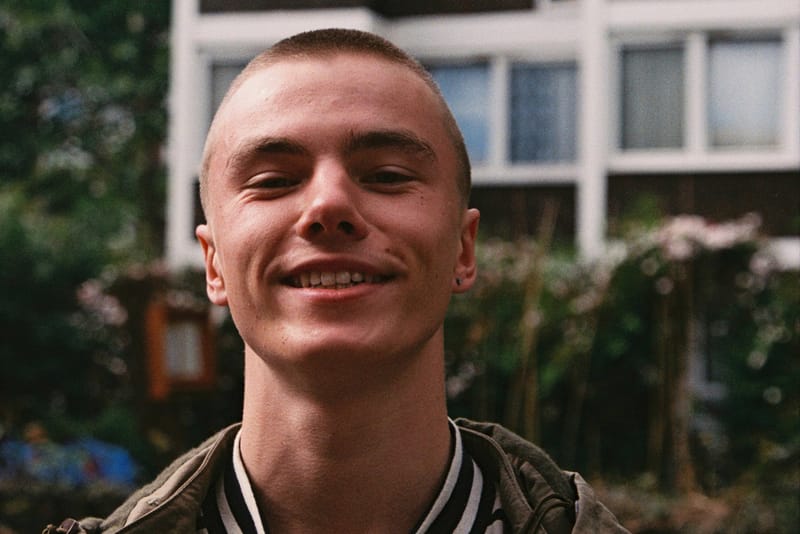 바우하우스 운동과 접선한 YMC 2017 FW 컬렉션