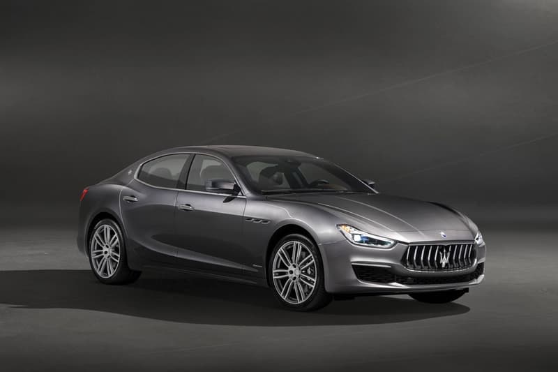 마세라티 최초의 무인 자동차, 기블리 그란루쏘 maserati ghibli granlusso 2017