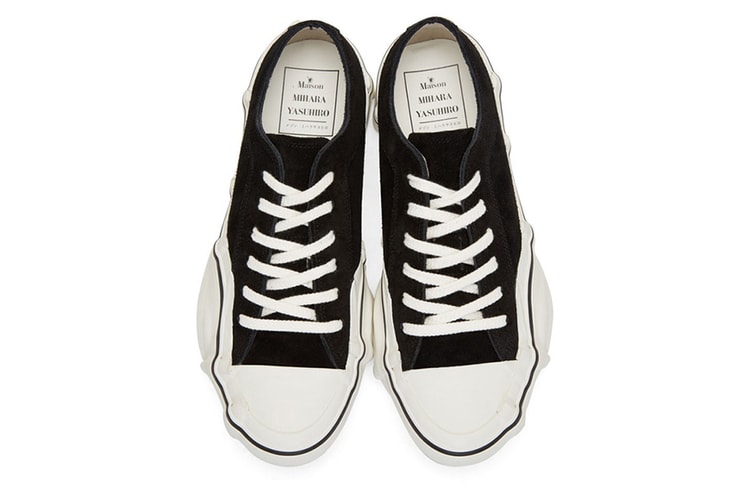 70만 원 넘는 미하라 야스히로의 '불완전' 로우탑