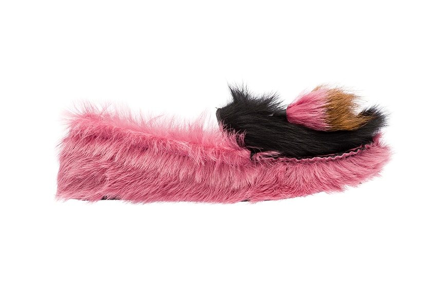 프라다 가을, 겨울 털 모카신 컬렉션 prada fall, winter fur moccasin collection 2017