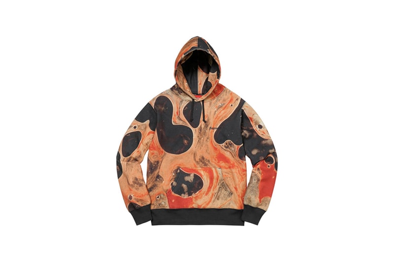 슈프림 2017 FW 컬렉션의 안드레 세라노 시리즈와 칫솔 & 스티커 사은품 supreme andres serrano collab free giveaway 2017
