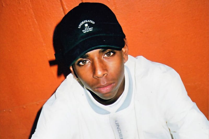 90년대 감성 가득한 언디피티드 2017 FW 룩북