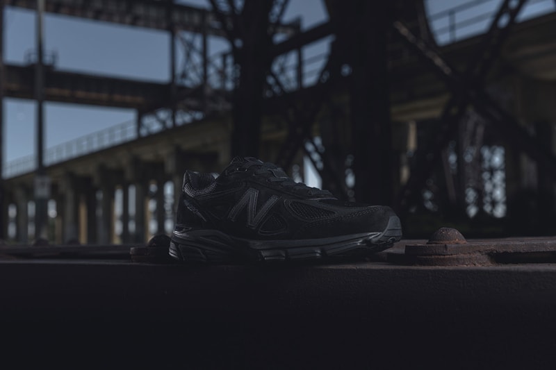 뉴발란스 M990v4 트리플 블랙 2017 가을, 겨울 출시 new-balance-m990v4-triple-black