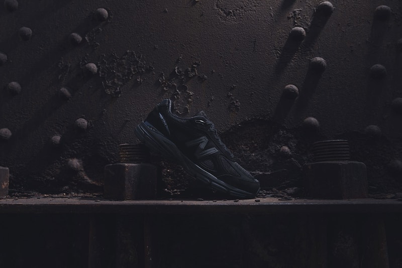 뉴발란스 M990v4 트리플 블랙 2017 가을, 겨울 출시 new-balance-m990v4-triple-black