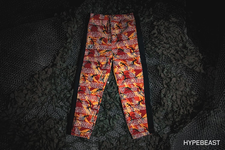 에이프 미국 매장 데뷔 기념 캡슐