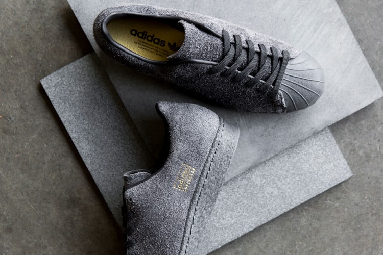 로고가 사라진 아디다스 슈퍼스타 80s