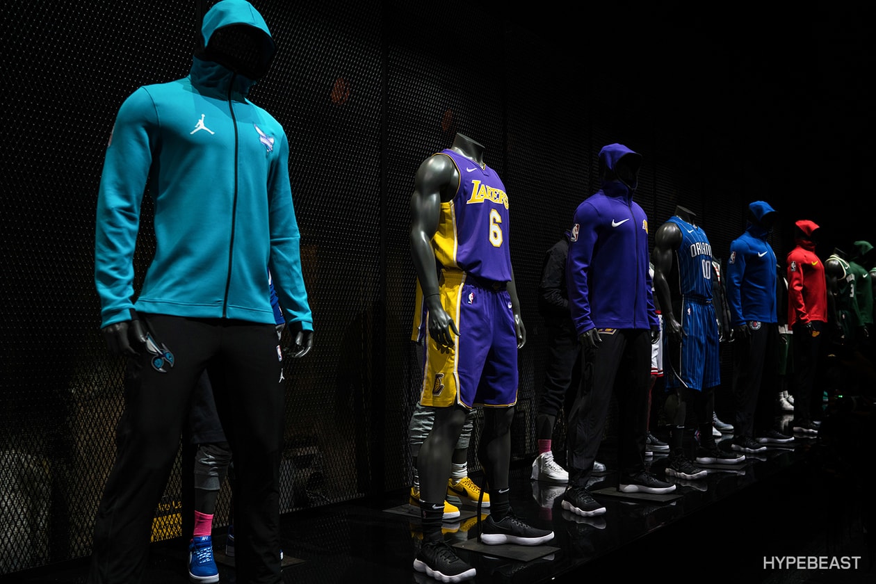 나이키 NBA 새 유니폼에 스테이트먼트 에디션 나이키 커넥티드 저지 나이키 커넥트 nike nba jerseys launch 2017