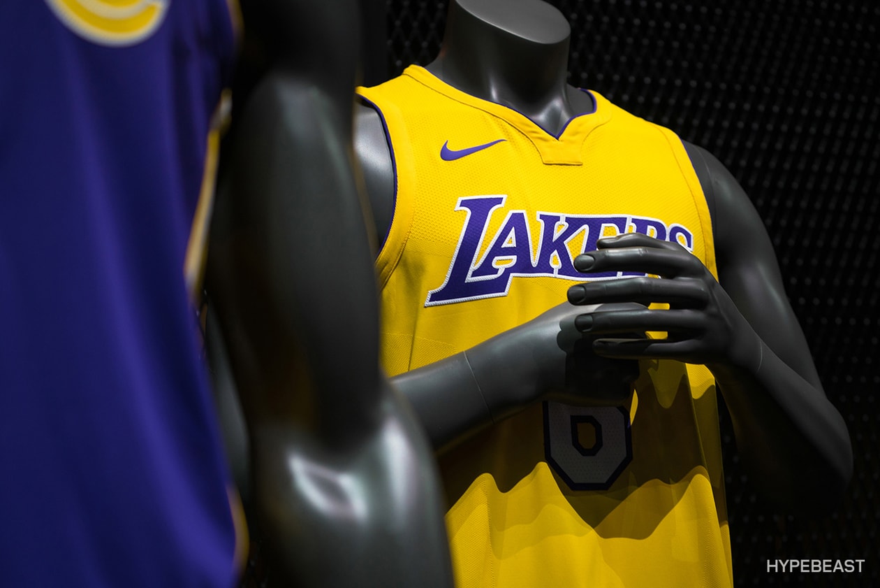 나이키 NBA 새 유니폼에 스테이트먼트 에디션 나이키 커넥티드 저지 나이키 커넥트 nike nba jerseys launch 2017