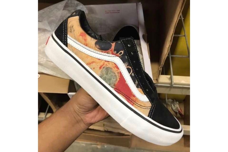 슈프림 반스 피와 정액 협업 supreme vans blood and semen collaboration 2017