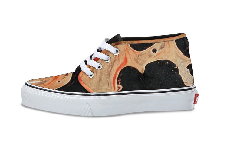 슈프림 x 반스 '피 & 정액' 운동화 2종