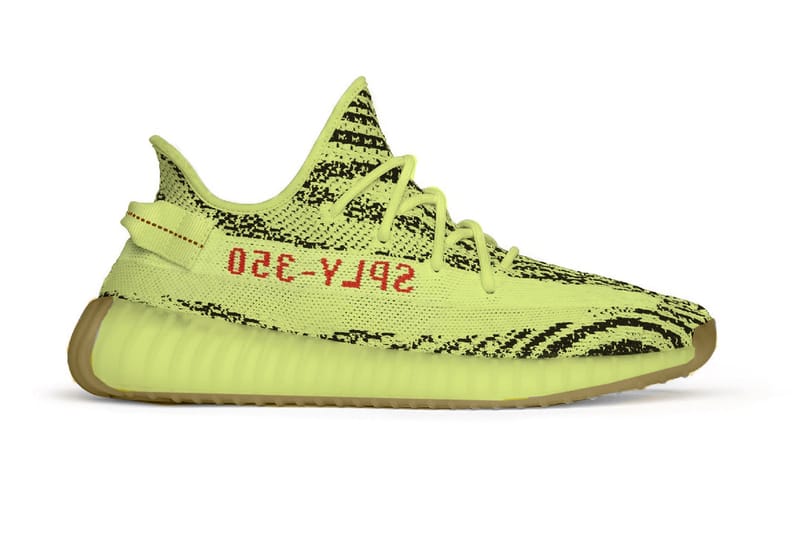 이지 부스트 350 V2 '세미 프로즌 옐로' 고무 밑창 장착