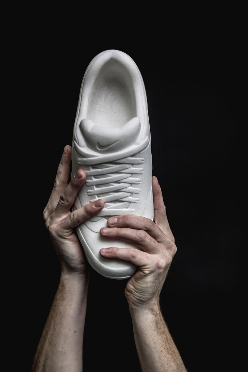 나이키 에어 맥스 1 nike air max 1 marble sculpture Alasdair Thomson 앨러스데어 톰슨 대리석 조각