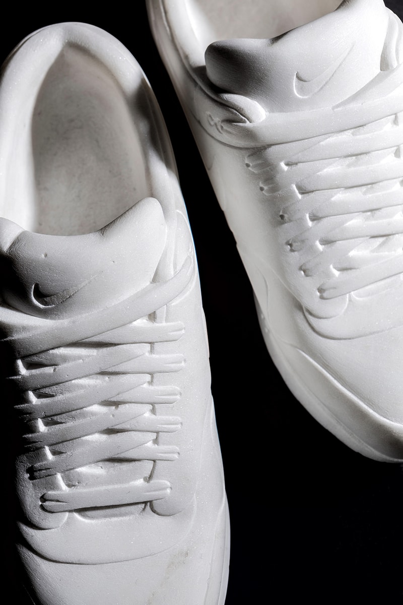 나이키 에어 맥스 1 nike air max 1 marble sculpture Alasdair Thomson 앨러스데어 톰슨 대리석 조각