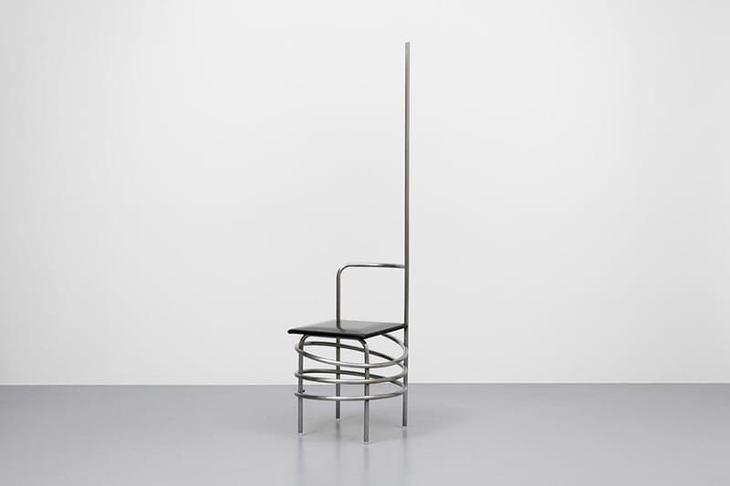 레이 가와쿠보가 직접 디자인한 꼼데가르송 가구