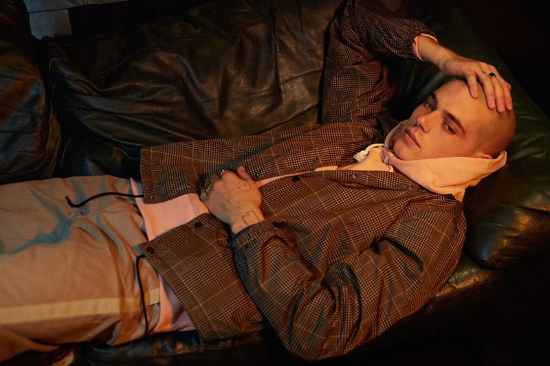 언더커버, 아워 레가시, 네이버후드 등의 가을 스타일링 법