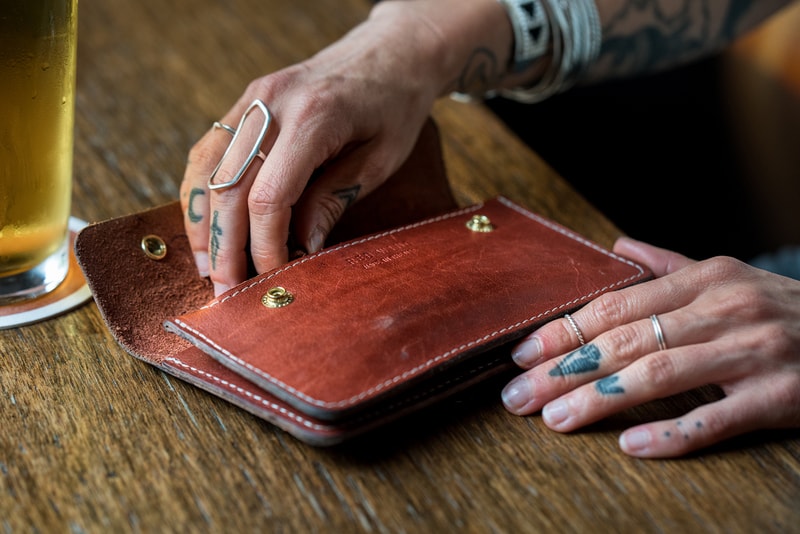 레드윙 가죽 액세서리 컬렉션 2017 small leather goods collection fall 가을 공개 2017