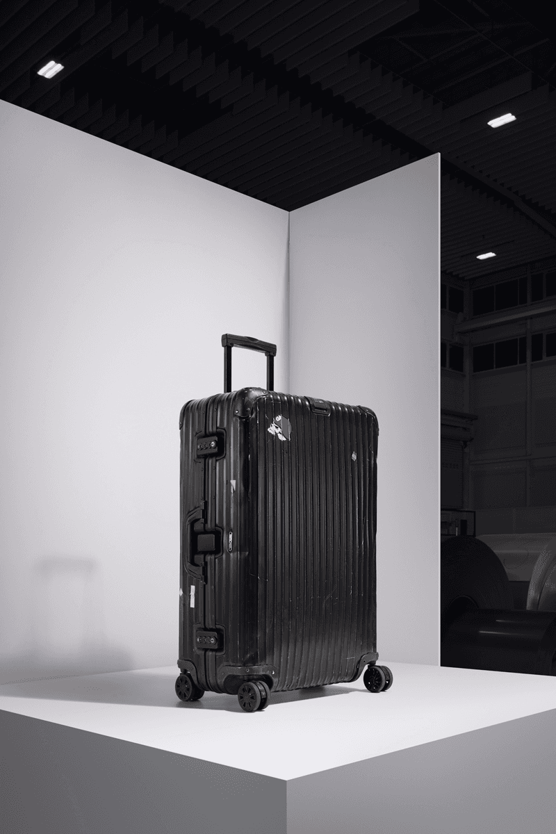 리모와 알루미늄 캐리어 80주년 기념하는 '아이콘' 캠페인 rimowa 80th anniversary icon campaign 2017