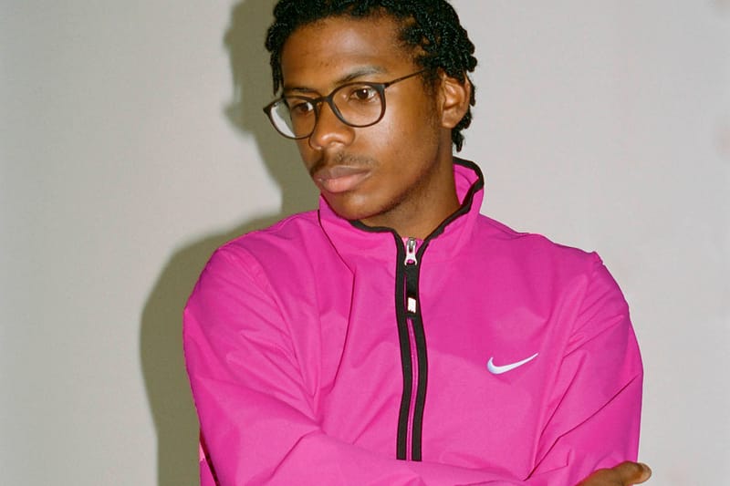 슈프림 x 나이키 에어 휴마라 협업 컬렉션 상세컷